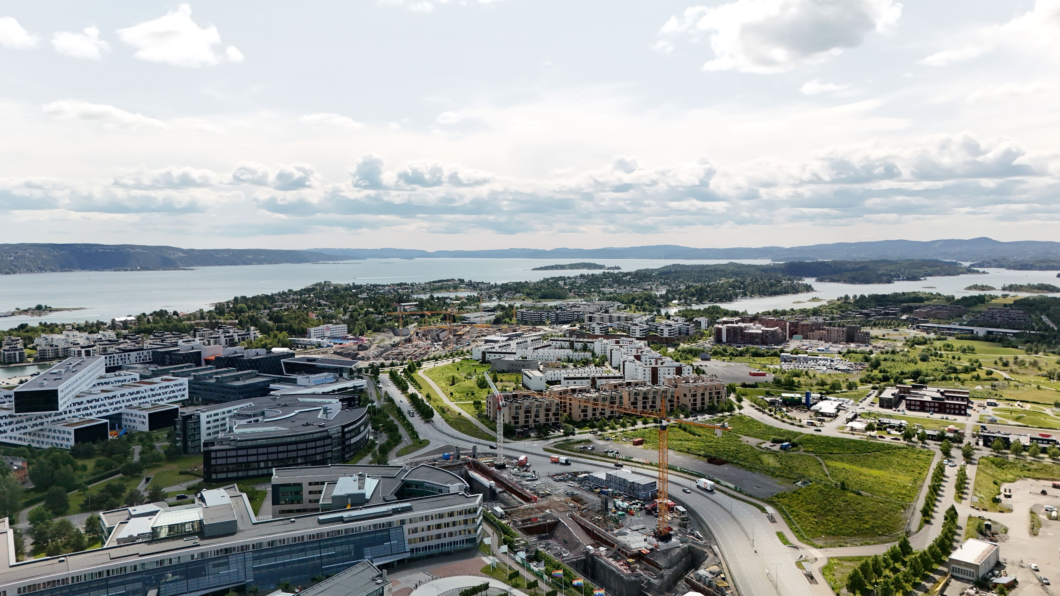 Dronebilde over Fornebu