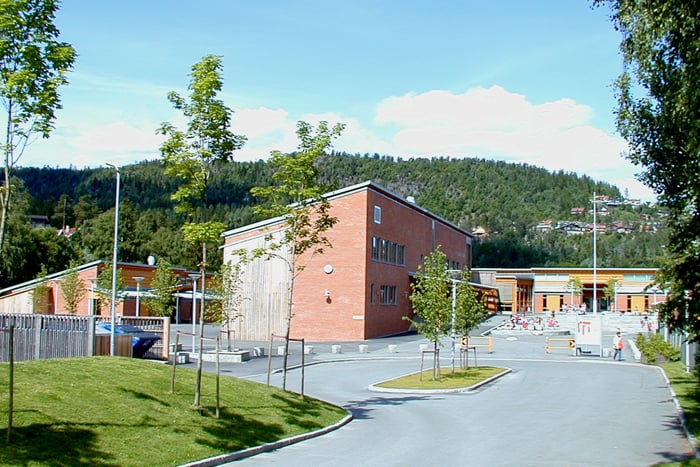 Skole